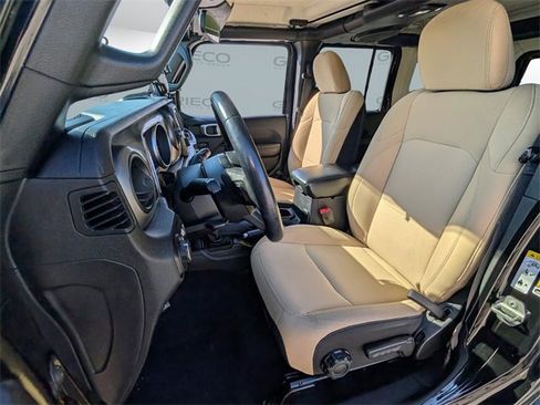 Used 2018 Jeep Wrangler Unlimited Sport S image 4