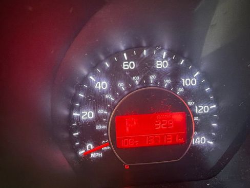 Used 2019 Kia Soul + FWD image 3