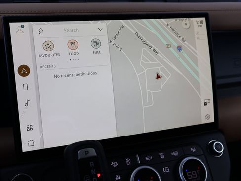 New 2026 Land Rover Defender 110 X-Dynamic SE image 13