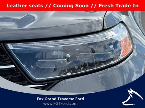 Certified 2022 Ford Explorer XLT w/ Equipment Group 202A image 37