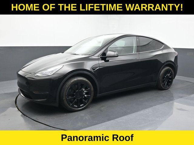 Used 2023 Tesla Model Y Long Range AWD/4WD image 10