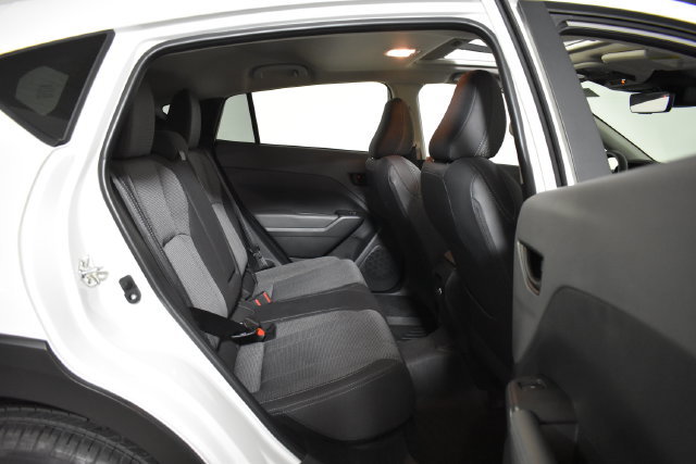 Used 2024 Subaru Crosstrek 2.0i Premium AWD/4WD image 32