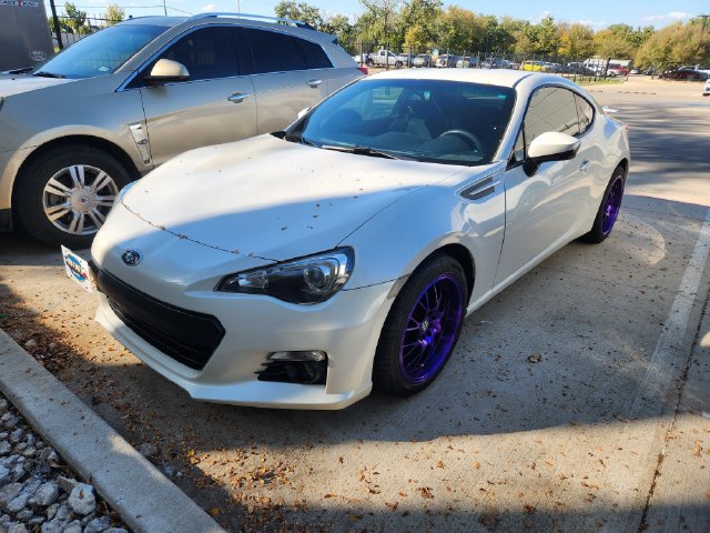 Used 2013 Subaru BRZ Limited w/ Popular Pkg 1A RWD image 2