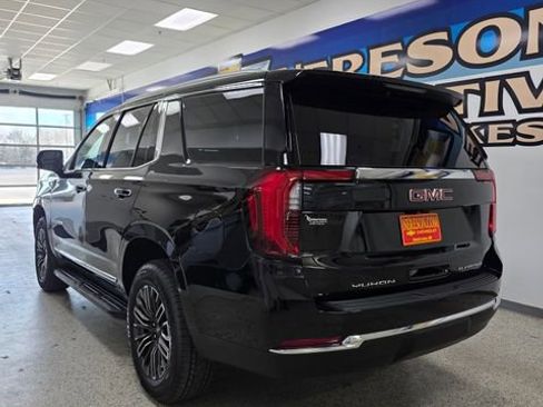 Used 2026 GMC Yukon Elevation AWD/4WD image 5