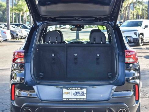 Used 2023 Chevrolet TrailBlazer RS w/ Sun and Liftgate Package image 25