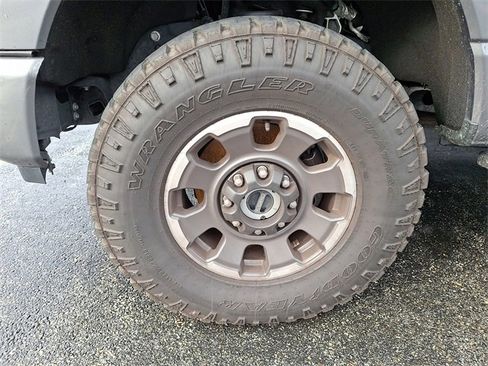 Used 2023 Ford F250 Lariat w/ Lariat Ultimate Package image 4