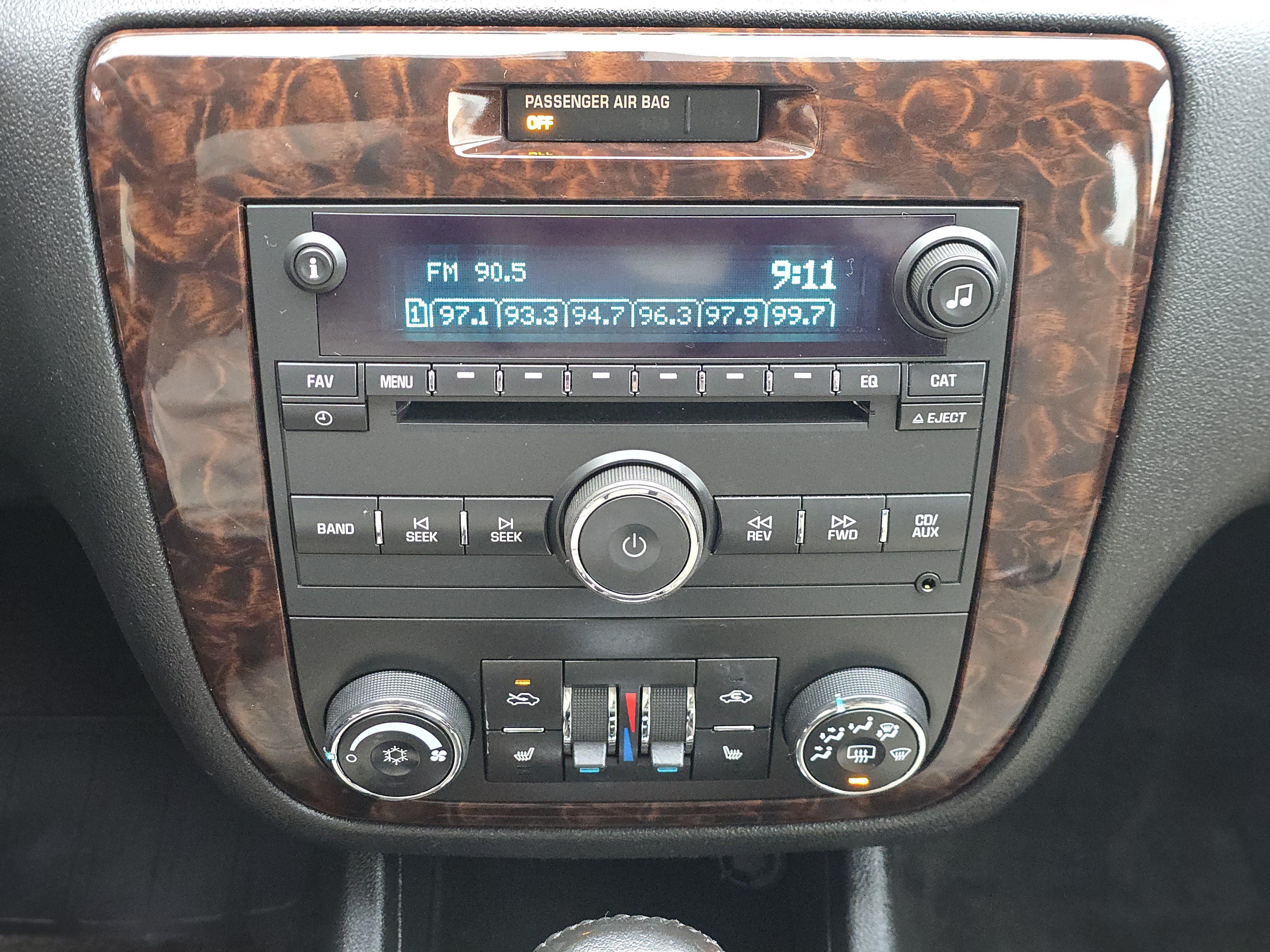 Used 2014 Chevrolet Impala LTZ FWD image 23