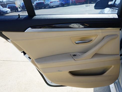 Used 2014 BMW 535i Sedan image 37