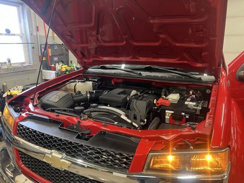 Used 2012 Chevrolet Colorado LT w/ Bodyguard Package image 10