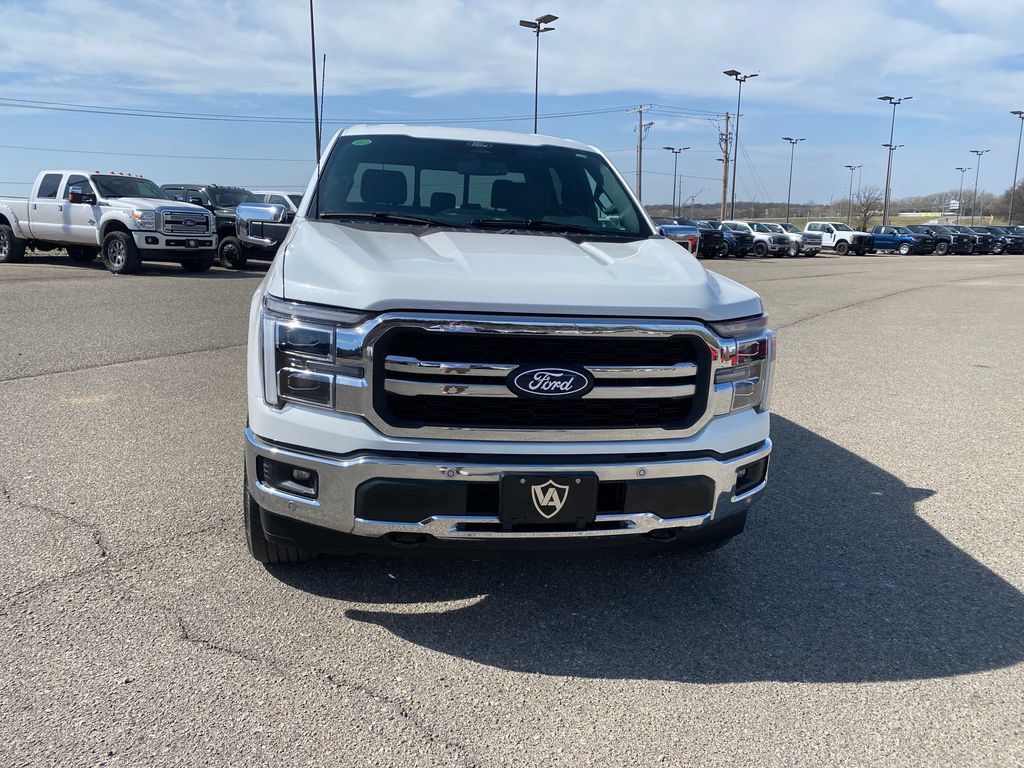 Used 2025 Ford F150 Lariat w/ Equipment Group 501A Mid AWD/4WD image 9