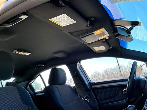 Used 2015 Ford Taurus SEL w/ Equipment Group 201A image 19