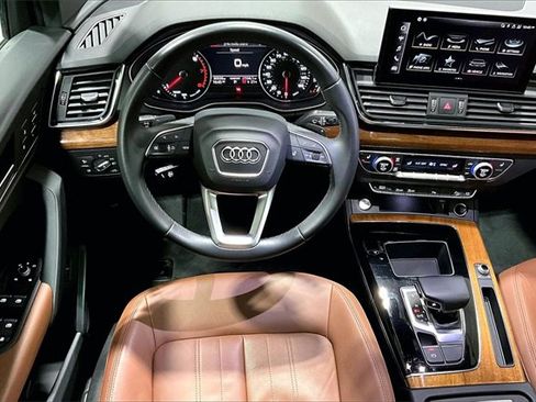 Used 2022 Audi Q5 2.0T Premium image 5