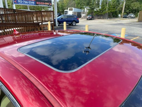 Used 2013 Lexus ES 350 image 4