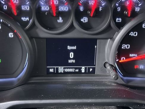 Used 2023 Chevrolet Silverado 2500 Custom w/ Custom Value Package AWD/4WD image 12