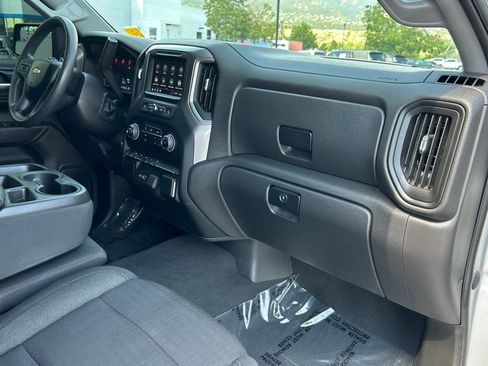 Used 2022 Chevrolet Silverado 1500 Custom w/ LPO, Dark Essentials Package AWD/4WD image 8