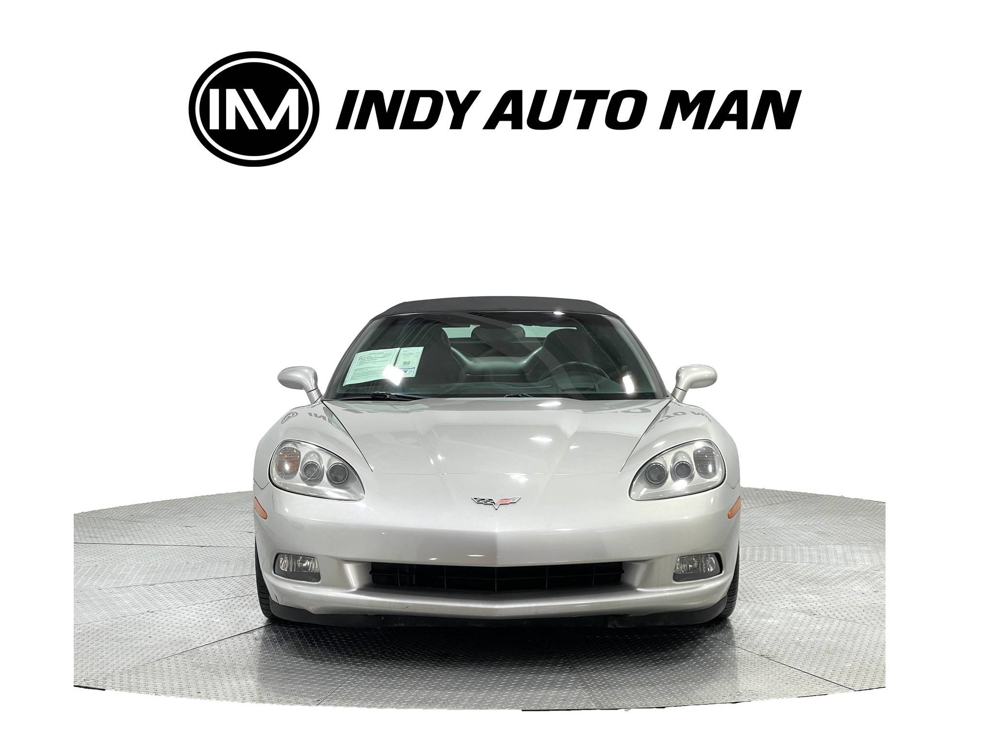Used 2005 Chevrolet Corvette Convertible w/ Preferred Equipment Group RWD image 9