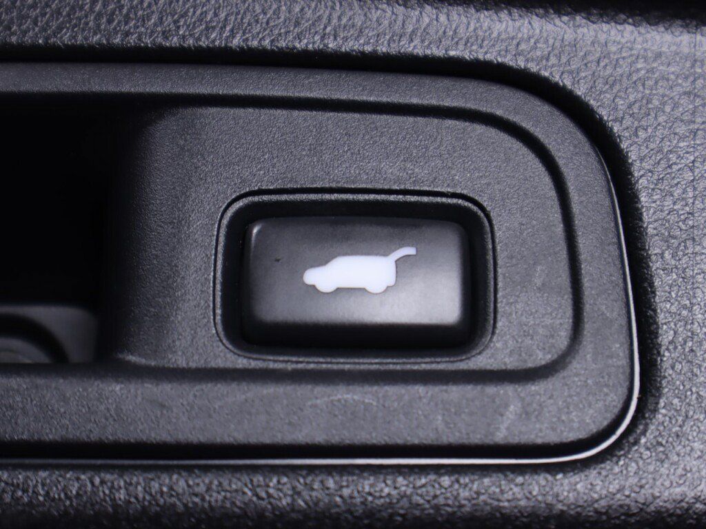Used 2017 Honda Pilot Elite image 47