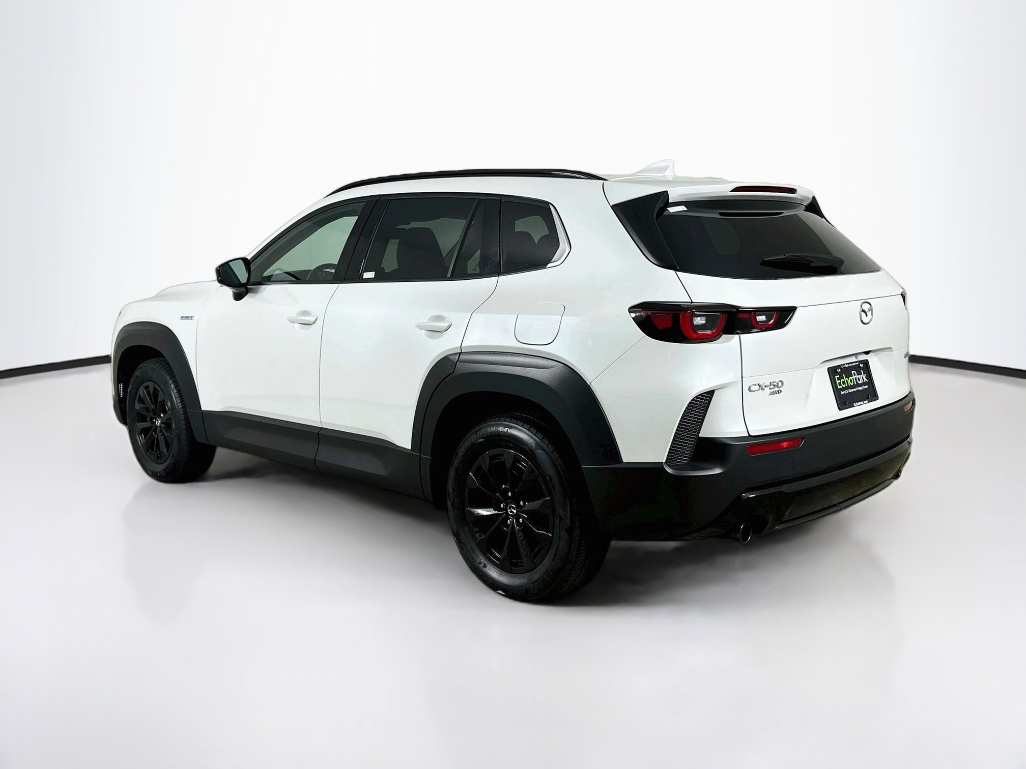 Used 2025 MAZDA CX-50 AWD 2.5 Hybrid w/ Premium Pkg image 5