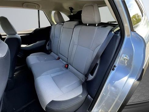 Used 2023 Subaru Outback Premium w/ Popular Package #1 AWD/4WD image 21