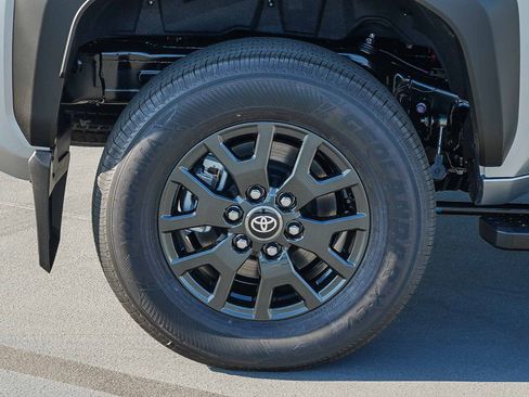 New 2026 Toyota 4Runner SR5 image 12