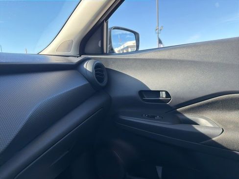 Used 2022 Nissan Kicks S image 31