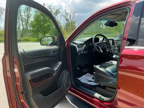 Used 2018 GMC Yukon SLT w/ Open Road Package AWD/4WD image 17