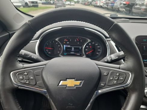 Used 2016 Chevrolet Malibu LT FWD image 22
