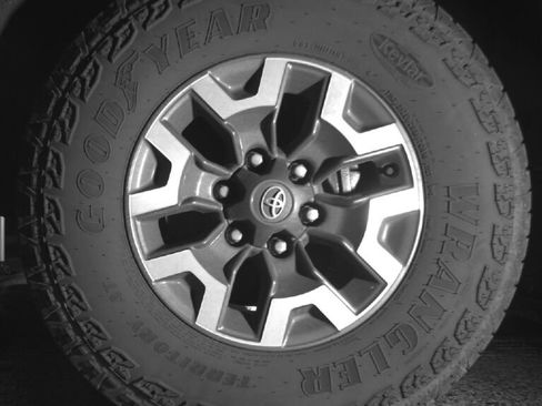 Used 2023 Toyota Tacoma TRD Off-Road image 8