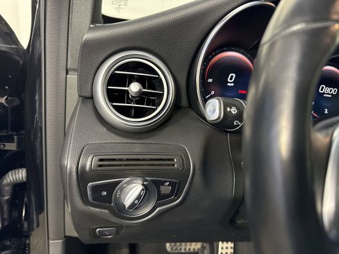 Used 2021 Mercedes-Benz GLC 300 4MATIC image 14