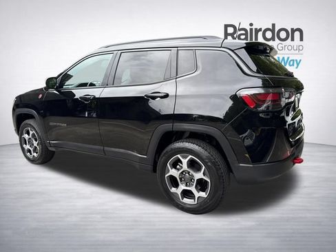 Used 2022 Jeep Compass Trailhawk w/ Trailhawk Elite Group AWD/4WD image 5