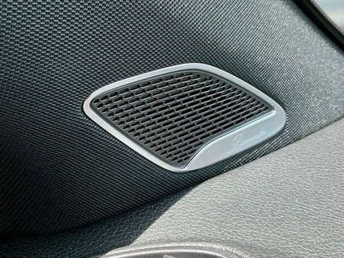 Used 2025 Mercedes-Benz GLA 35 AMG 4MATIC image 25