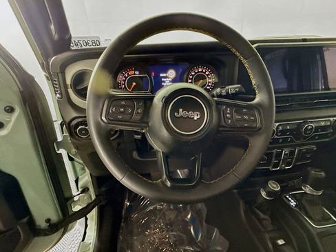 Used 2024 Jeep Wrangler Unlimited Sport AWD/4WD image 11