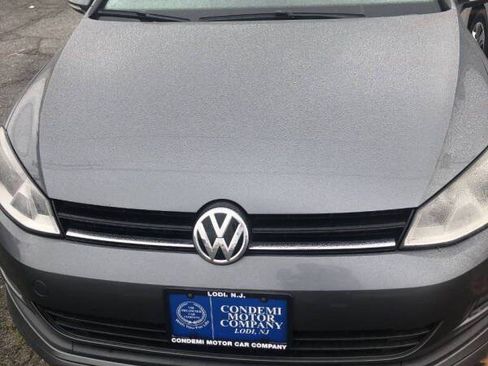 Used 2015 Volkswagen Golf SE FWD image 2