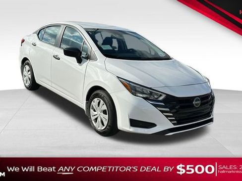 New 2025 Nissan Versa S w/ Trunk Package image 1
