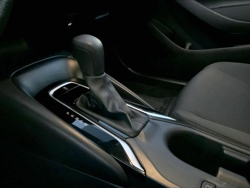 Used 2024 Toyota Corolla LE image 15