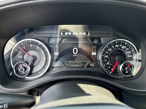Used 2022 RAM 1500 Big Horn AWD/4WD image 15