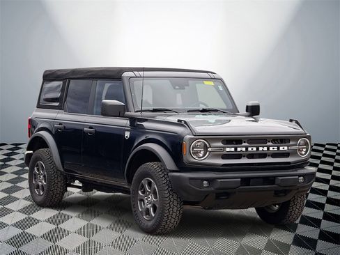 Used 2022 Ford Bronco Big Bend image 5
