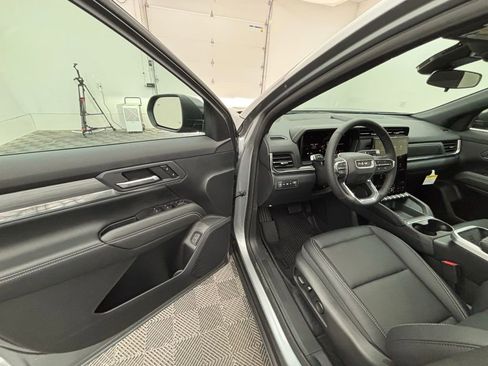 New 2026 GMC Terrain Elevation w/ Elevation Premium Package image 16