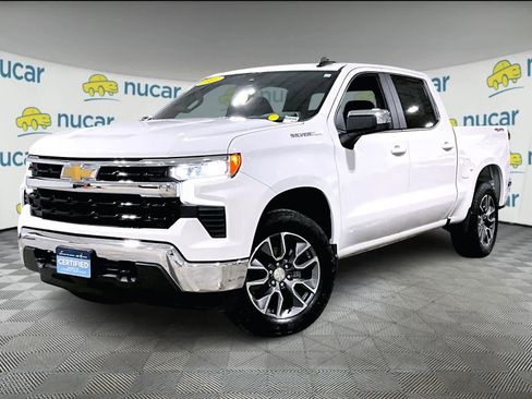 Certified 2022 Chevrolet Silverado 1500 LT image 3