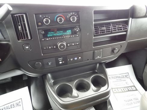 Used 2023 GMC Savana 2500 w/ Driver Convenience Package RWD image 22