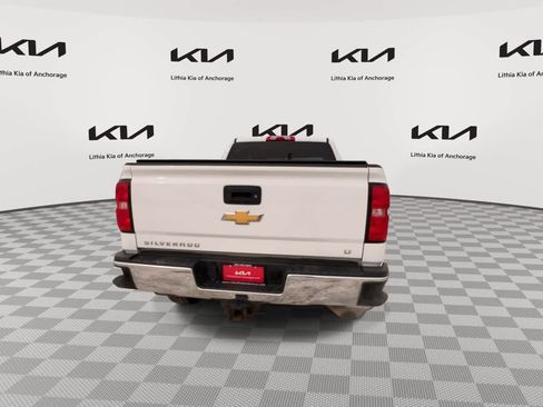 Used 2019 Chevrolet Silverado 2500 LT AWD/4WD image 8