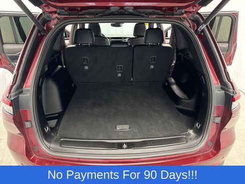 Used 2022 Jeep Grand Cherokee Altitude AWD/4WD image 39