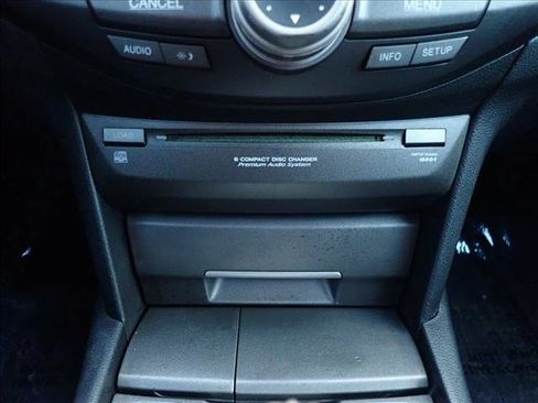 Used 2010 Honda Crosstour EX-L image 19