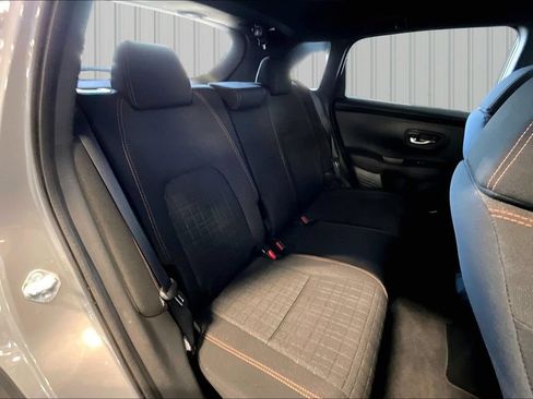 Used 2025 Honda HR-V Sport image 20