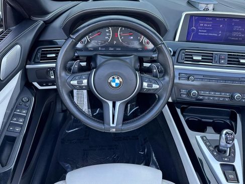 Used 2013 BMW M6 Convertible RWD image 28