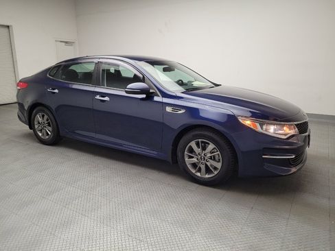 Used 2018 Kia Optima LX image 11