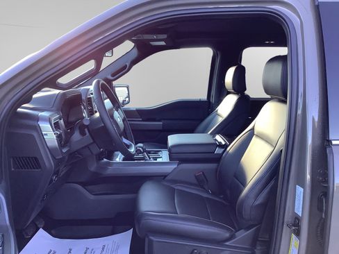 New 2025 Ford F150 Lariat w/ Equipment Group 501A Mid image 9