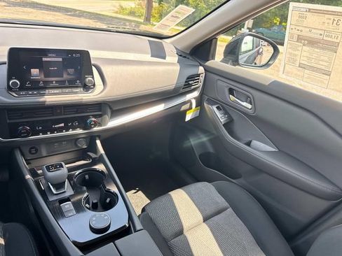 New 2026 Nissan Rogue SV AWD/4WD image 19