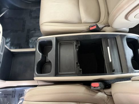 Used 2024 Honda Odyssey Touring image 37
