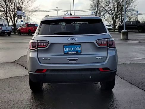 Certified 2023 Jeep Compass Latitude w/ Sun and Sound Group image 7